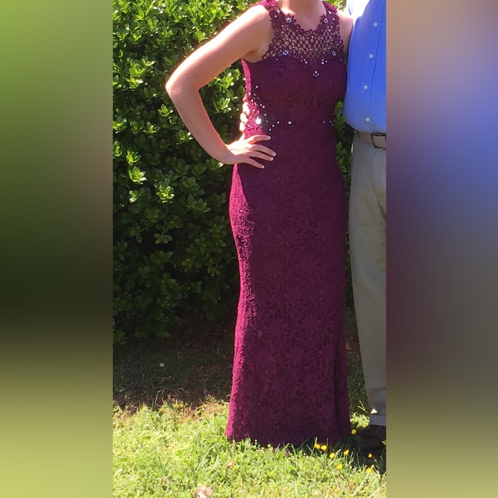 Jodi Kristopher prom dress, size 1, maroon/wine color
